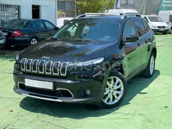 Negro Usado 2018 Jeep Cherokee Limited SUV | 19.400 € (Precio justo)