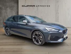 Gris Usado 2024 Cupra Leon Familiar | 26.900 € (Precio justo)