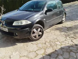 Negro Usado 2006 Renault Mégane II Dynamique Berlina | 2800 € (Precio justo)