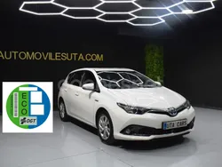 Toyota Auris Hybrid