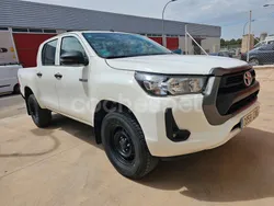 Blanco Usado 2021 Toyota HiLux Recogida | 25.000 € (Buen precio)