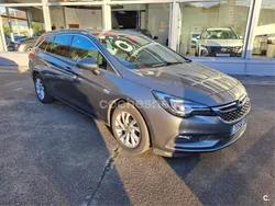 Gris / plata Usado 2019 Opel Astra Dynamic Berlina | 10.900 € (Precio justo)