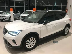 Blanco Usado 2024 Seat Arona Style SUV | 19.450 € (Precio justo)