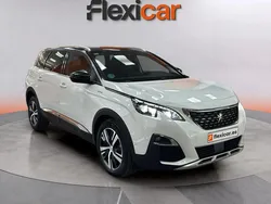 Blanco Usado 2017 Peugeot 5008 GT-line Monovolumen | 14.190 € (Buen precio)