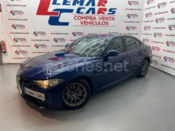 Azul Usado 2016 Alfa Romeo Giulia Super Berlina | 16.900 € (Precio justo)