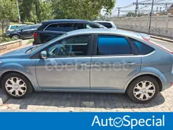 Azul Usado 2008 Ford Focus Trend Berlina | 5690 € (Precio justo)