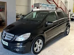 Negro Usado 2011 Mercedes B200 Monovolumen | 7999 € (Precio justo)