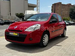 Rojo Usado 2013 Renault Clio IV Expression Berlina | 7990 € (Precio justo)