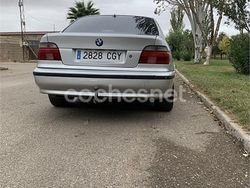 Gris / plata Usado 2002 BMW 530 Exclusive Berlina | 3250 €