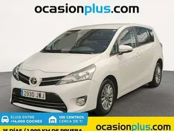 Blanco Usado 2017 Toyota Verso Business Edition Monovolumen | 15.900 € (Un poco caro)