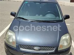 Azul Usado 2008 Ford Fiesta Ambiente Utilitario | 2800 € (Precio justo)