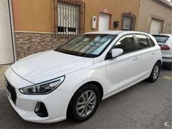 Blanco Usado 2017 Hyundai i30 Berlina | 12.000 € (Precio justo)
