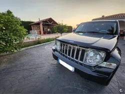 Negro Usado 2009 Jeep Cherokee Limited SUV | 14.850 €