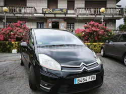 Negro Usado 2007 Citroën C4 Picasso Exclusive Monovolumen | 5500 €