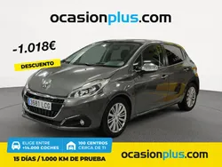 Gris / plata Usado 2019 Peugeot 208 Signature Sky Utilitario | 11.200 € (Precio justo)