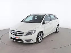 Blanco Usado 2013 Mercedes B180 Monovolumen | 11.699 € (Buen precio)