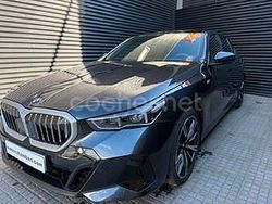 Gris / plata Usado 2023 BMW 520 Comfort Edition Berlina | 56.390 €
