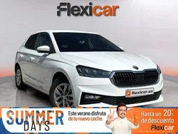 Blanco Usado 2023 Skoda Fabia Selection Berlina | 13.990 € (Precio justo)