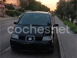 Negro Usado 2004 Seat Alhambra Reference Monovolumen | 4700 € (Precio justo)