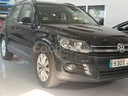 Negro Usado 2015 VW Tiguan Business SUV | 13.999 € (Precio justo)