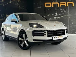 Blanco Usado 2024 Porsche Cayenne SUV | 99.900 €