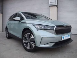 Gris Usado 2023 Skoda Enyaq iV SUV | 33.990 € (Super precio)
