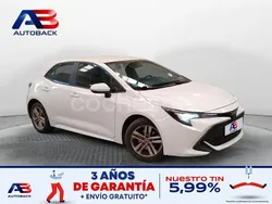Blanco Usado 2021 Toyota Corolla Active Berlina | 15.450 € (Buen precio)