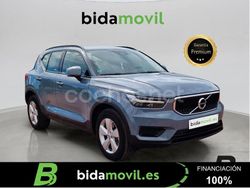 Gris / plata Usado 2021 Volvo XC40 Momentum SUV | 24.650 € (Precio justo)