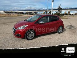 Granate Usado 2016 Peugeot 208 Style Utilitario | 8450 € (Precio justo)