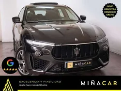 Negro Usado 2018 Maserati Levante SUV | 42.740 €
