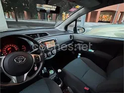 Blanco Usado 2012 Toyota Yaris Active Berlina | 7500 € (Precio justo)