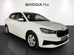 Blanco Usado 2022 Skoda Fabia Active Berlina | 14.890 € (Precio justo)