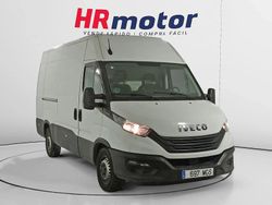 Blanco Usado 2023 Iveco Daily Berlina | 26.290 € (Buen precio)
