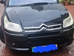 Negro Usado 2005 Citroën C4 Exclusive Berlina | 3499 € (Precio justo)