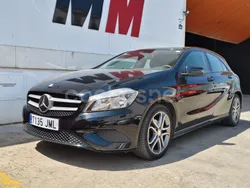 Negro Usado 2016 Mercedes A180 Urban Berlina | 16.900 € (Un poco caro)