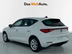 Blanco Usado 2024 Seat Leon Style Utilitario | 24.876 € (Precio justo)
