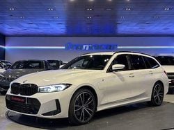 Blanco Usado 2024 BMW 330e Comfort Edition Familiar | 46.490 € (Caro)
