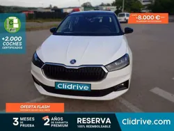 Blanco Usado 2022 Skoda Fabia Style Utilitario | 12.990 € (Precio justo)