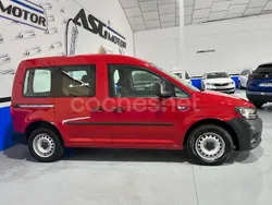 Rojo Usado 2020 VW Caddy Edition Monovolumen | 11.500 € (Un poco caro)