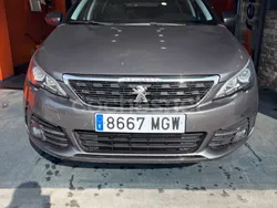 Gris / plata Usado 2018 Peugeot 308 Active Berlina | 7800 € (Buen precio)