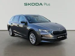 Gris Usado 2024 Skoda Octavia Familiar | 33.490 € (Caro)
