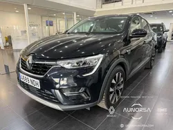 Negro Usado 2023 Renault Arkana Intens SUV | 21.400 € (Precio justo)