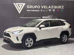 Blanco Usado 2020 Toyota RAV4 Hybrid Business Edition SUV | 30.490 € (Precio justo)