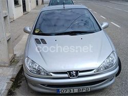 Gris / plata Usado 2001 Peugeot 206 Descapotable | 2800 € (Precio justo)