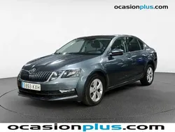 Gris Usado 2019 Skoda Octavia Berlina | 15.364 € (Precio justo)