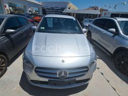 Gris / plata Usado 2021 Mercedes B180 Monovolumen | 22.600 € (Precio justo)