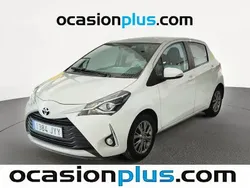 Blanco Usado 2017 Toyota Yaris Active Utilitario | 14.350 € (Precio justo)