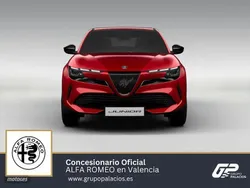 Rojo Nuevo 2025 Alfa Romeo Junior SUV | 30.325 € (Precio justo)