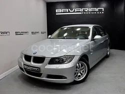 Blanco Usado 2007 BMW 320 Advantage Berlina | 5990 € (Precio justo)