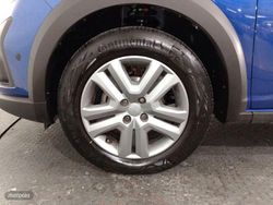 Azul Usado 2023 Dacia Sandero Expression Berlina | 16.900 € (Precio justo)